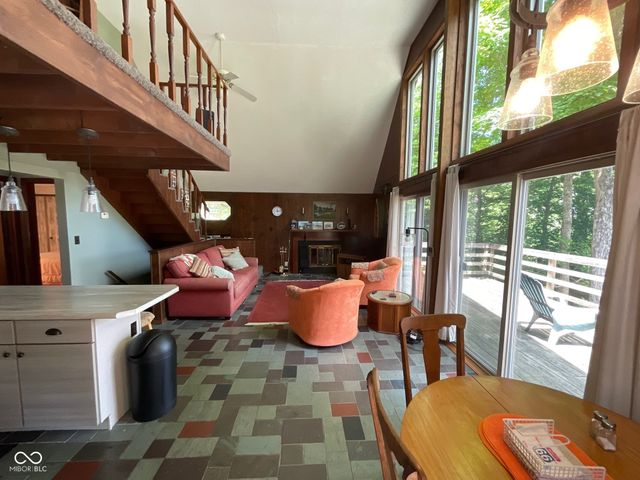 9558 E Keep Lane, Rockville, IN 47872