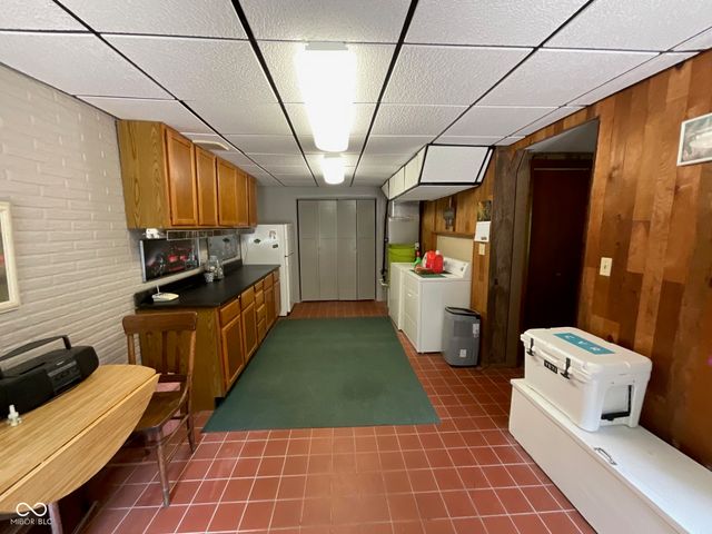 9558 E Keep Lane, Rockville, IN 47872
