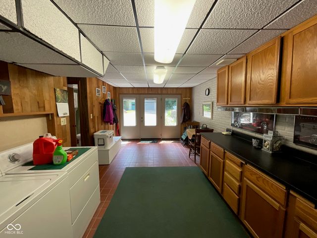9558 E Keep Lane, Rockville, IN 47872