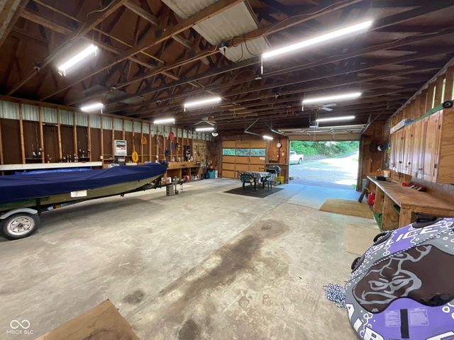 9558 E Keep Lane, Rockville, IN 47872