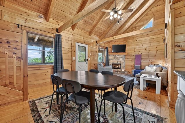 305 Kimbolton Drive, Morganton, GA 30560