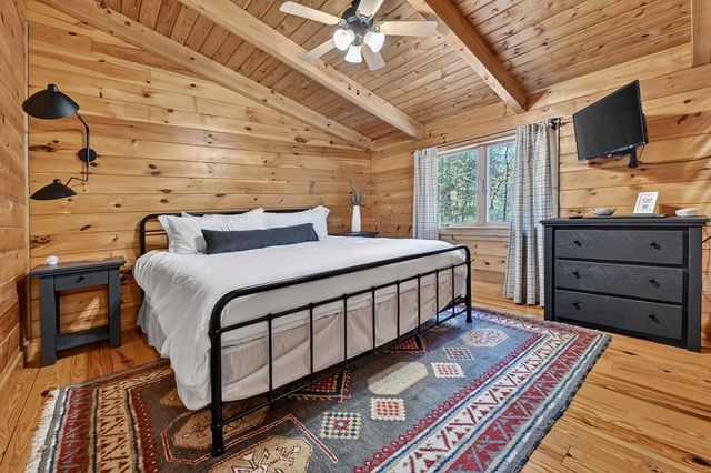 305 Kimbolton Drive, Morganton, GA 30560