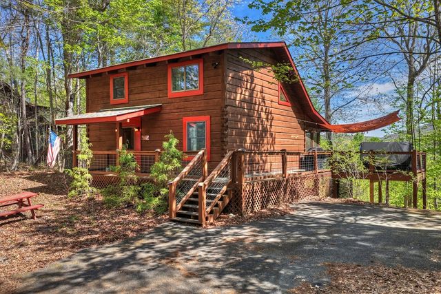 305 Kimbolton Drive, Morganton, GA 30560