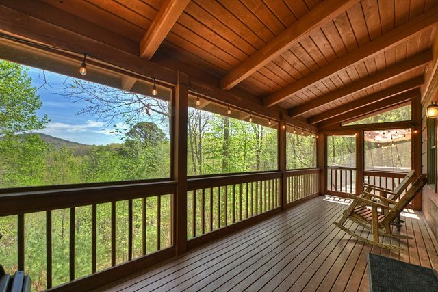 305 Kimbolton Drive, Morganton, GA 30560