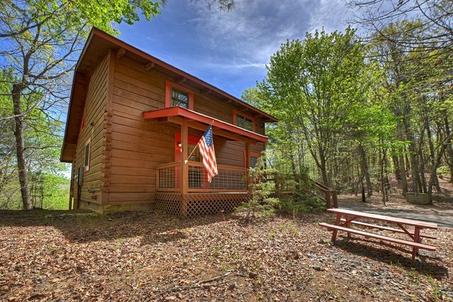 305 Kimbolton Drive, Morganton, GA 30560
