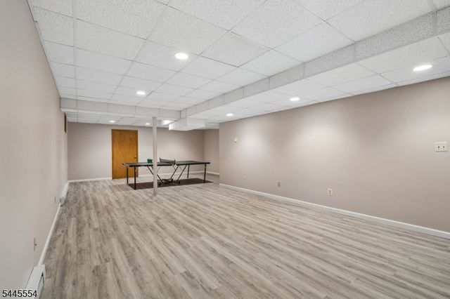 15 Sweetwood Dr, Randolph Twp., NJ 07869