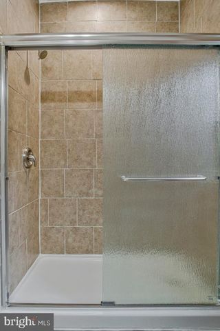 5209 DEVONPORT CT, Glenn Dale, MD 20769