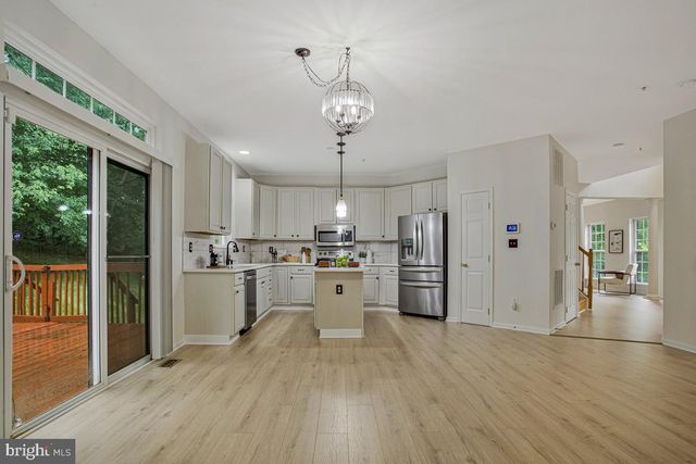 5209 DEVONPORT CT, Glenn Dale, MD 20769