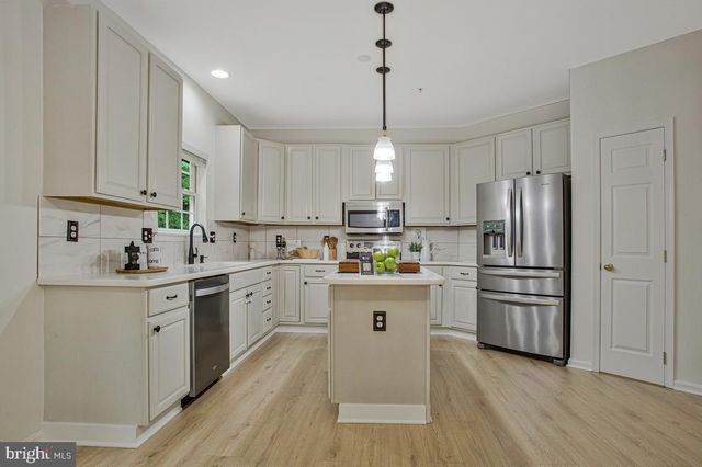 5209 DEVONPORT CT, Glenn Dale, MD 20769