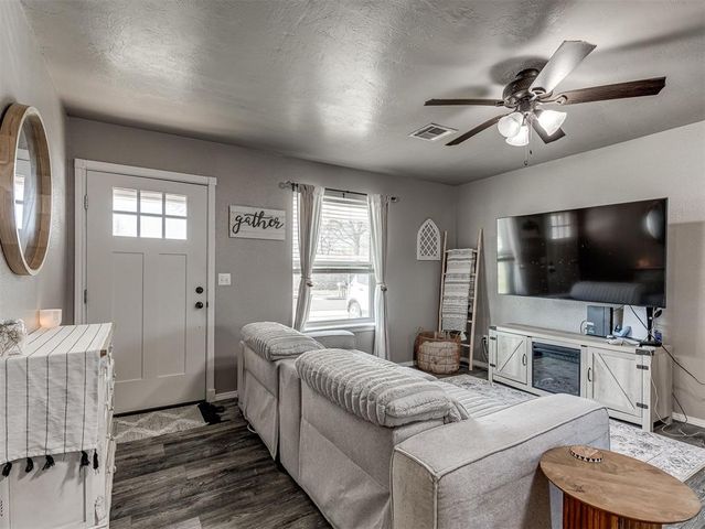 705 Willis Street, Noble, OK 73068