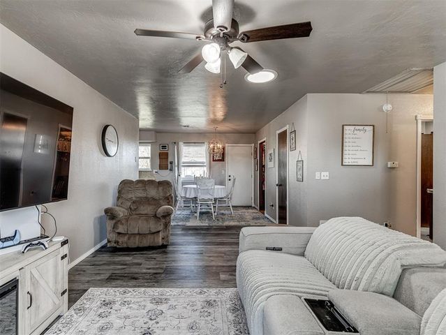 705 Willis Street, Noble, OK 73068