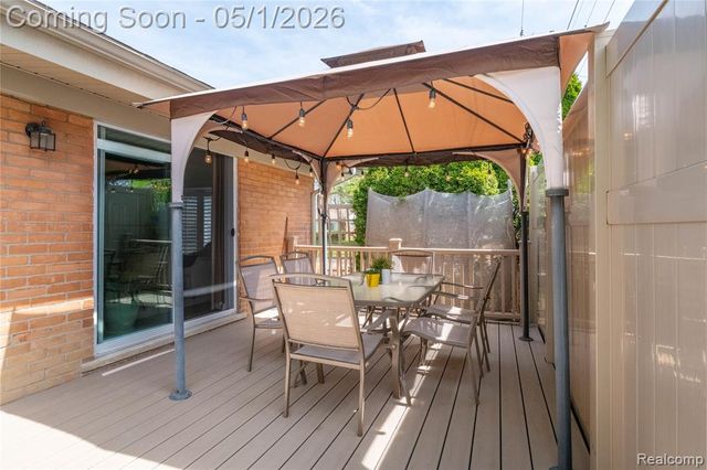 937 Allen Drive, Northville, MI 48167