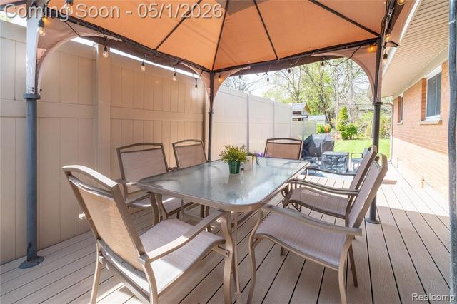 937 Allen Drive, Northville, MI 48167