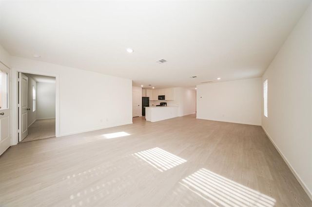 9108 SW 20th Street, Mustang, OK 73128