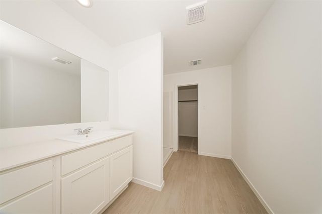 9108 SW 20th Street, Mustang, OK 73128