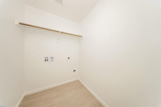 9108 SW 20th Street, Mustang, OK 73128