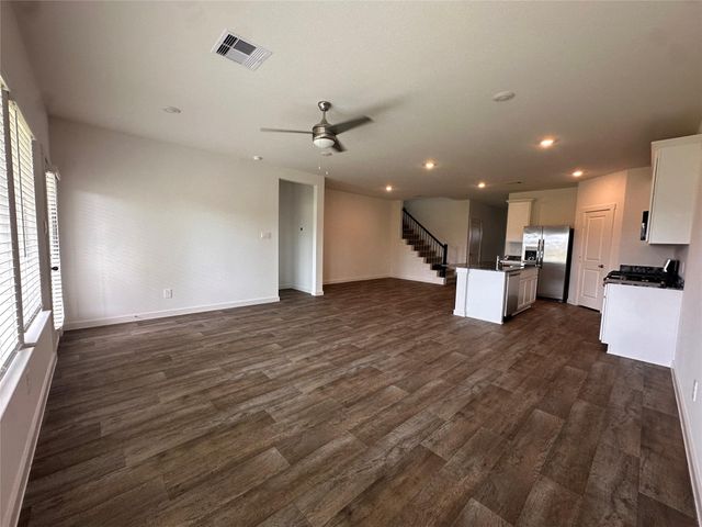 1543 Cinque Terre Way, Richmond, TX 77406