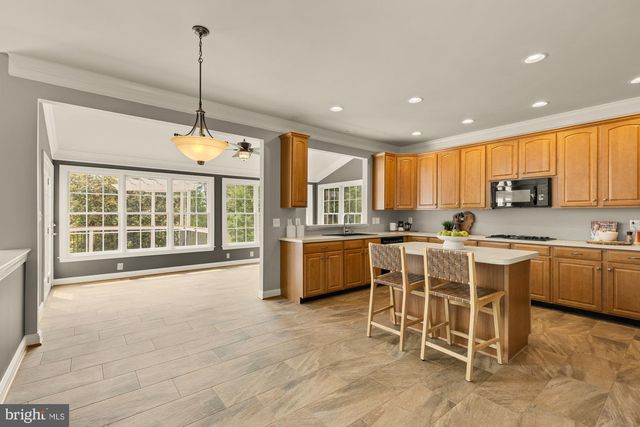 15177 GOLF VIEW DR, Haymarket, VA 20169
