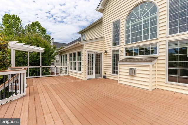 15177 GOLF VIEW DR, Haymarket, VA 20169