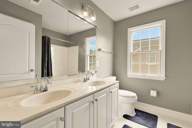 15177 GOLF VIEW DR, Haymarket, VA 20169