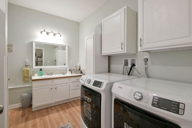 27601 Bramble Lane, Golden, MO 65658