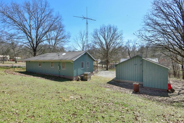 27601 Bramble Lane, Golden, MO 65658