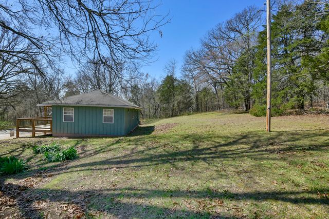 27601 Bramble Lane, Golden, MO 65658