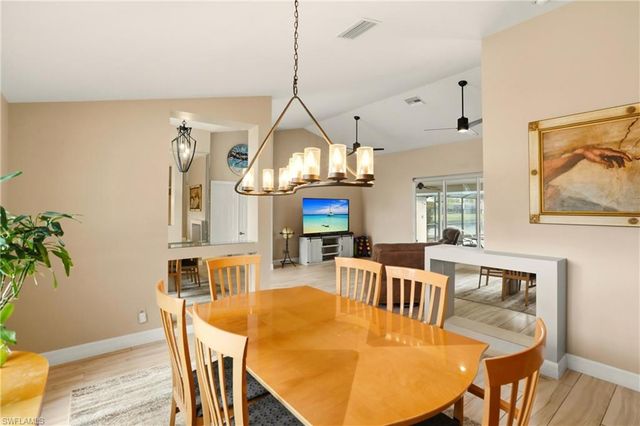 28820 Trenton CT, Bonita Springs, FL 34134