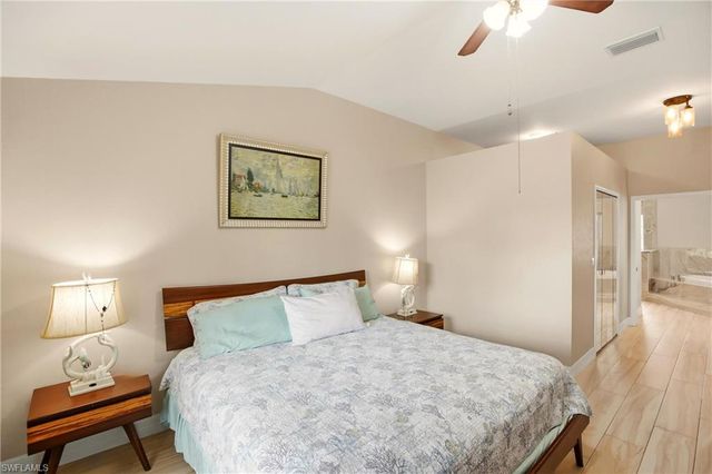 28820 Trenton CT, Bonita Springs, FL 34134