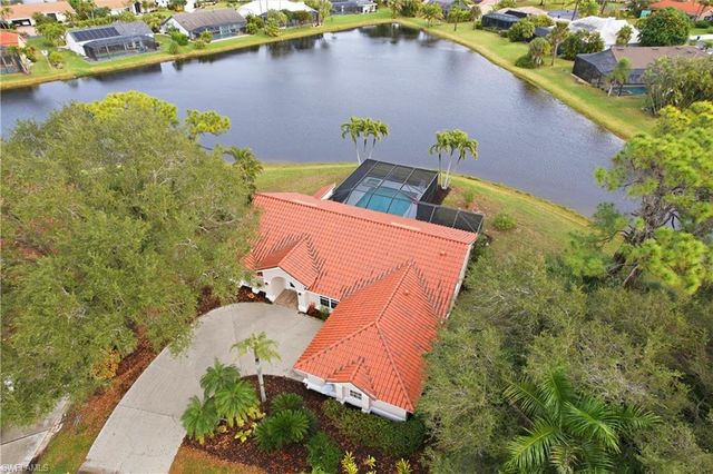 28820 Trenton CT, Bonita Springs, FL 34134