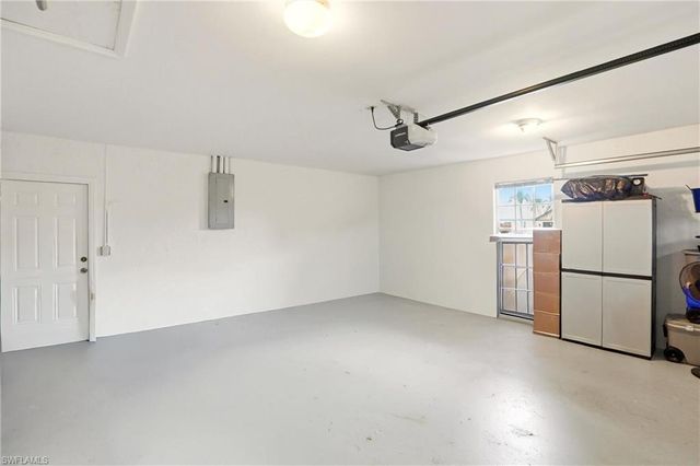 28820 Trenton CT, Bonita Springs, FL 34134