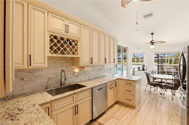 28820 Trenton CT, Bonita Springs, FL 34134