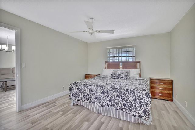 4050 NW 42nd Avenue 312, Lauderdale Lakes, FL 33319
