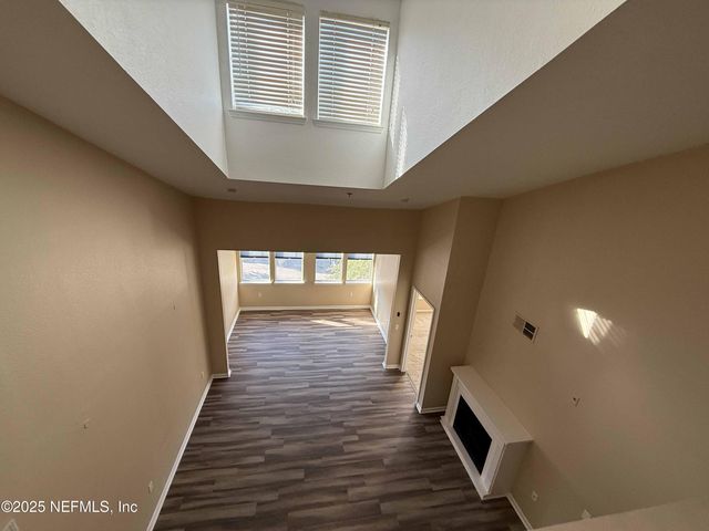 8550 TOUCHTON Road 1633, Jacksonville, FL 32216