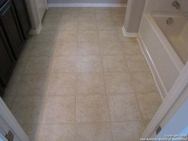 5435 bright, San Antonio, TX 78240