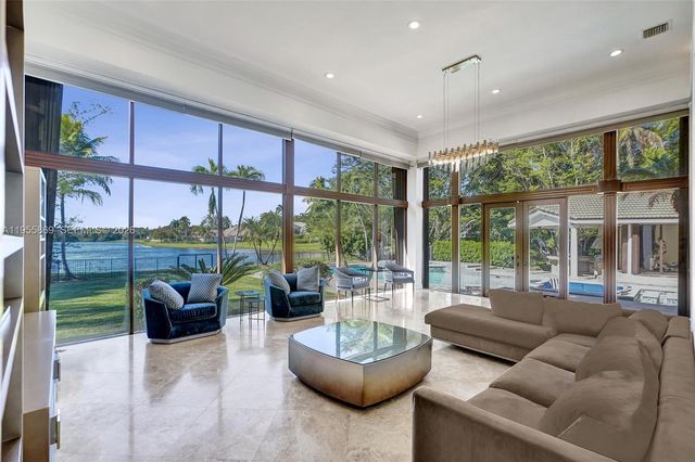 3175 Hunter Road, Weston, FL 33331