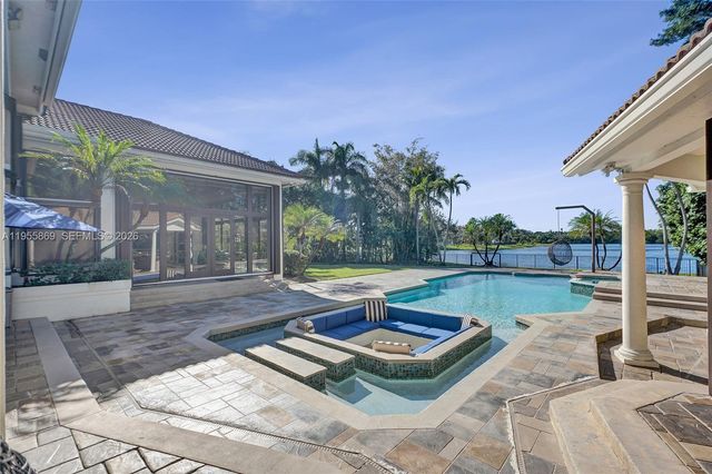 3175 Hunter Road, Weston, FL 33331