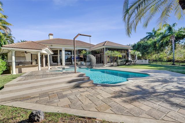 3175 Hunter Road, Weston, FL 33331