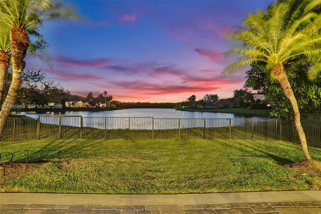 3175 Hunter Road, Weston, FL 33331