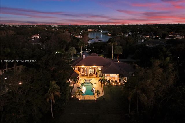 3175 Hunter Road, Weston, FL 33331