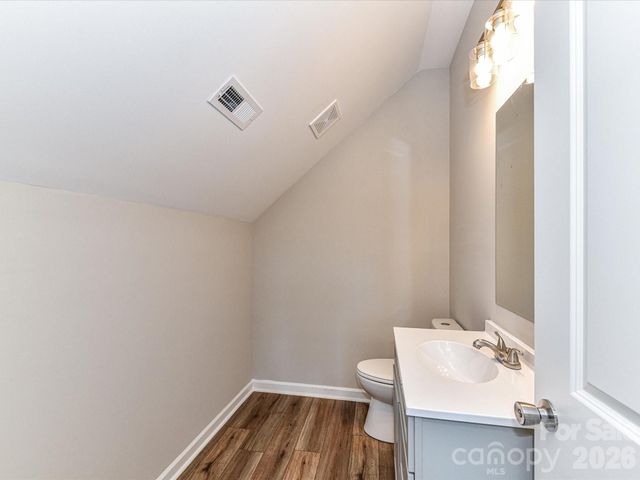 104 Poplar Street, Clover, SC 29710