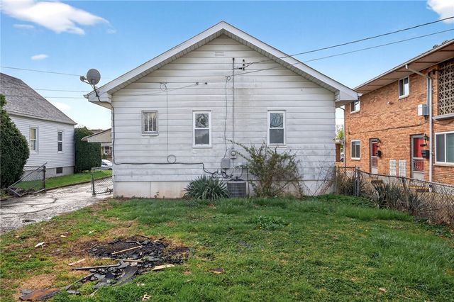 1522 Coventry Road, Dayton, OH 45410