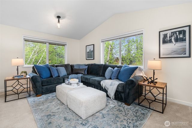 340 222nd Place SE, Sammamish, WA 98074