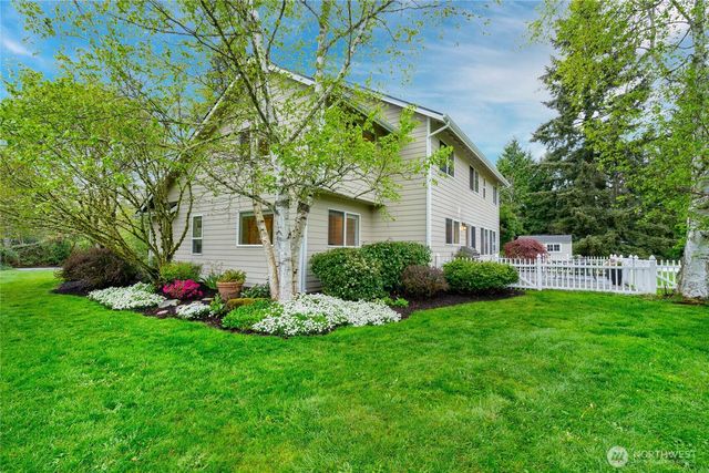 340 222nd Place SE, Sammamish, WA 98074