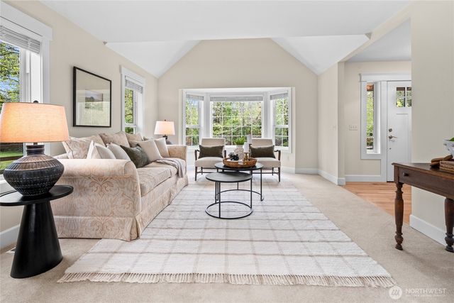 340 222nd Place SE, Sammamish, WA 98074
