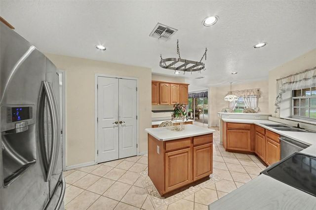 19112 ORTEGA STREET, Orlando, FL 32833