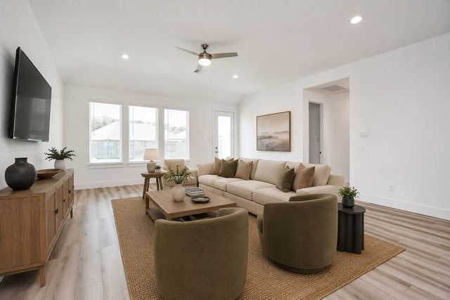 215 Springfield Terrace Court, Conroe, TX 77304