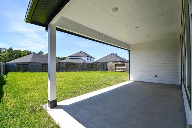 215 Springfield Terrace Court, Conroe, TX 77304