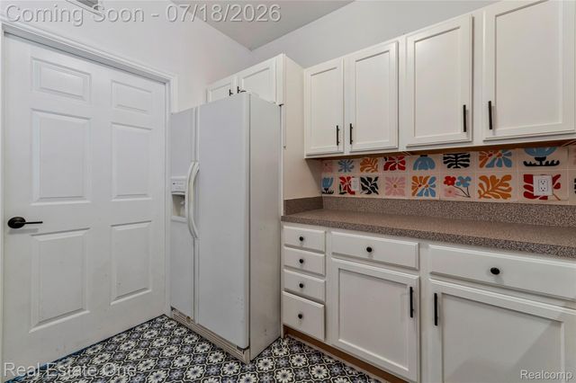 256 Constitution Street, Canton Charter Township, MI 48188