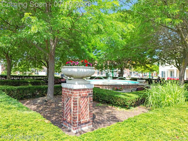 256 Constitution Street, Canton Charter Township, MI 48188